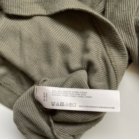 Anthropologie Saturday Sunday Olive Green Rib Off the Shoulder Top Small Women’s - Picture 10 of 11